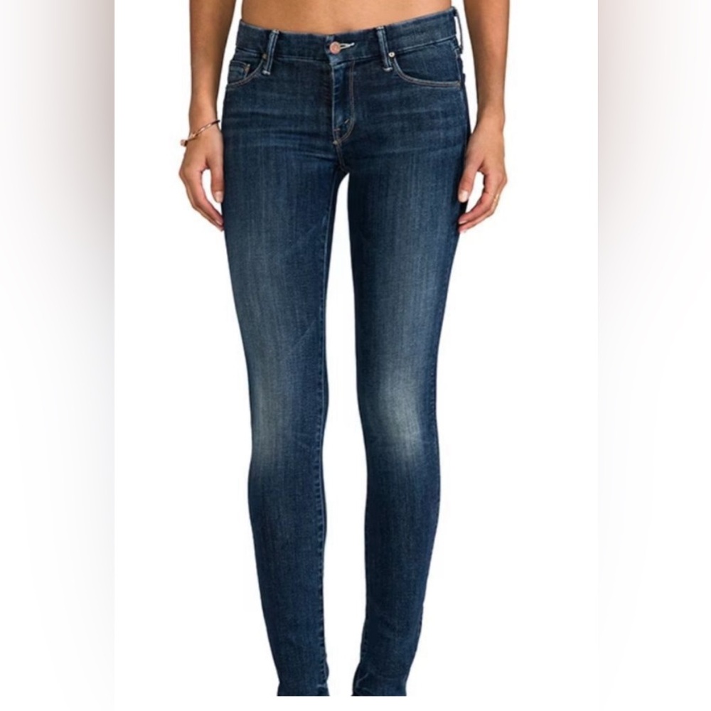 Mother Jeans, “The Looker”, in wash Here Kitty, Kitty size 27